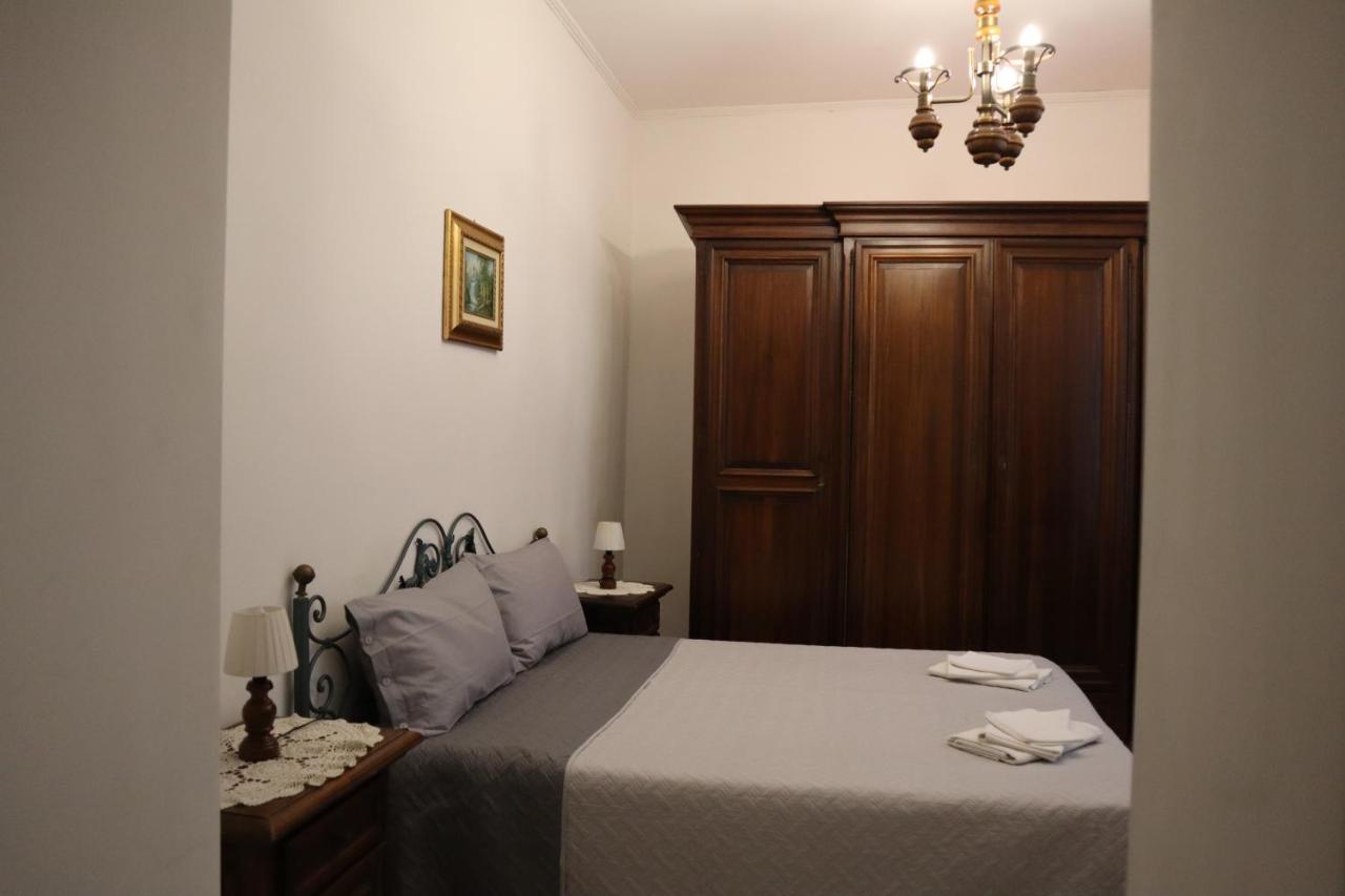 Storia Di Sofia Apartment Napoli Exterior foto