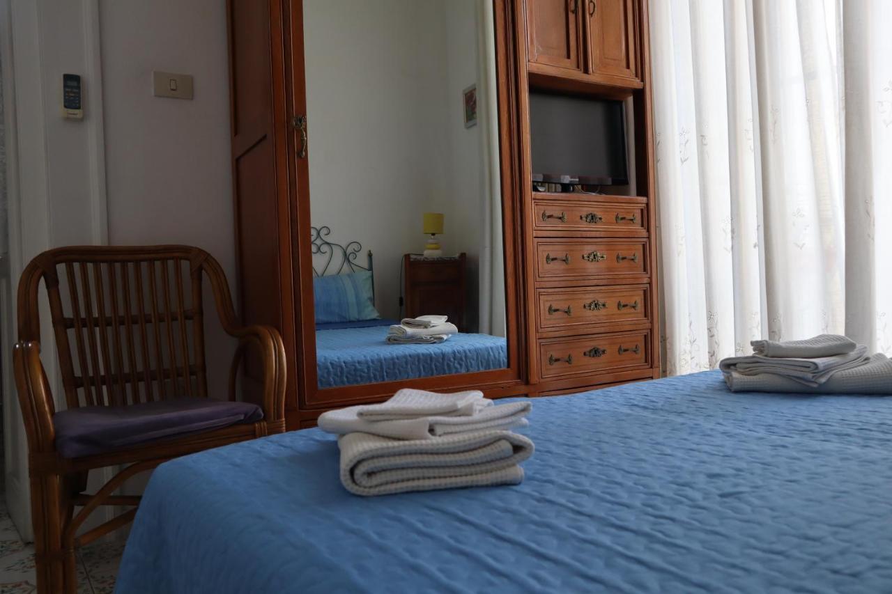 Storia Di Sofia Apartment Napoli Exterior foto
