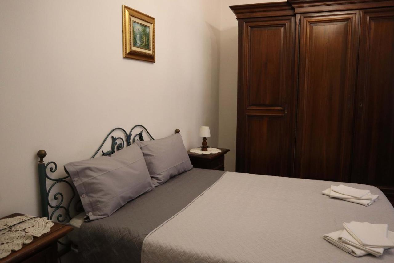 Storia Di Sofia Apartment Napoli Exterior foto
